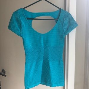 Bebe blue top